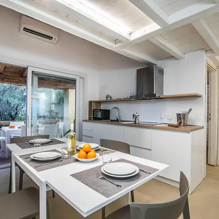 Apartment Rotondo Dream With Shared Pool - Happy Porto Rotondo