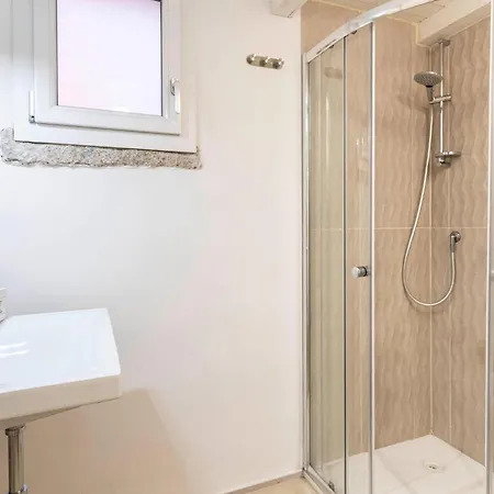 Rotondo Dream With Shared Pool - Happy Apartment