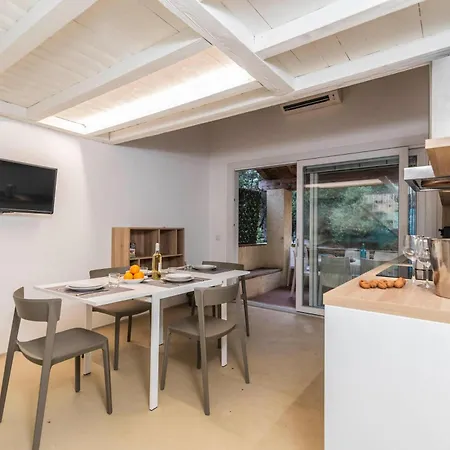 Rotondo Dream With Shared Pool - Happy Apartment Porto Rotondo