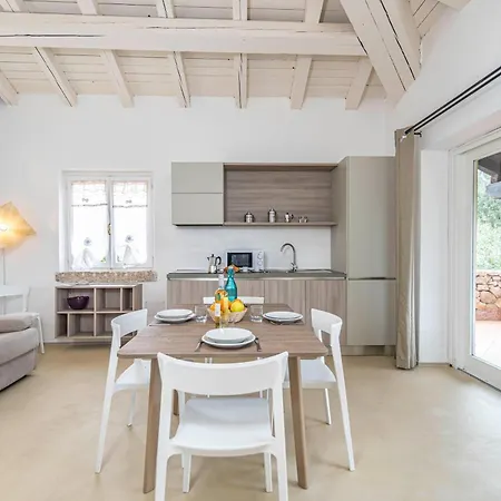 Rotondo Dream With Shared Pool - Happy