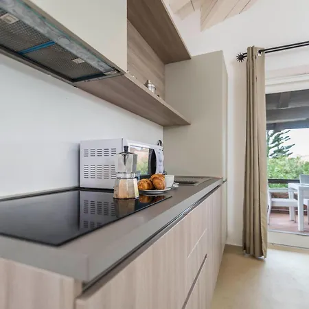 Rotondo Dream With Shared Pool - Happy Apartment Porto Rotondo