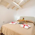 Rotondo Dream With Shared Pool דירה