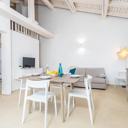 아파트 Rotondo Dream With Shared Pool *